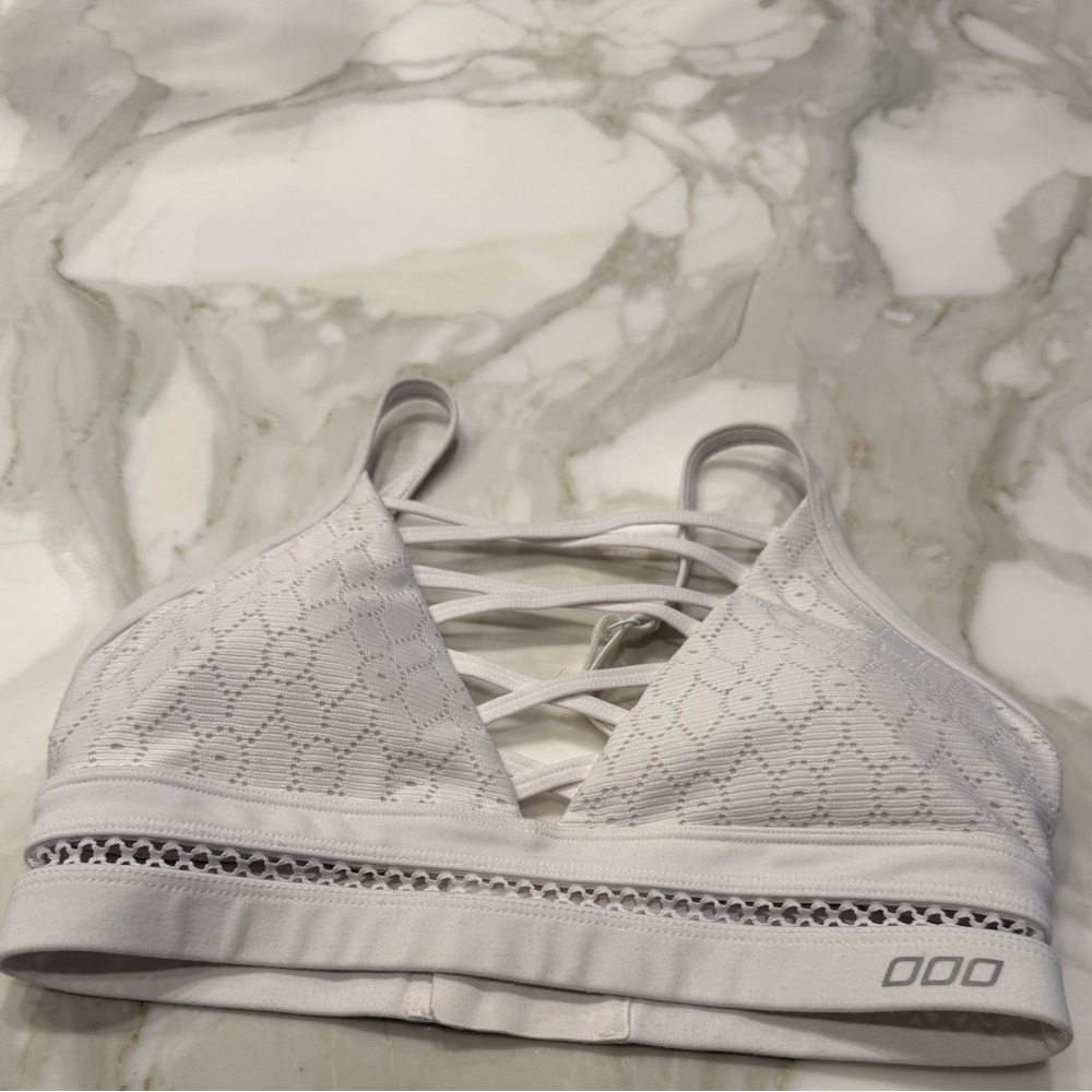 Lorna Jane White Lace-Up Bra